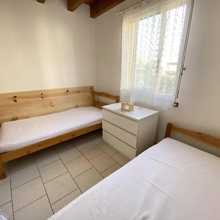 Grande 10 Pers, 5 Ch, Proche Plage, Calme, 3 Pl, Bbq, Tv, Wifi, Lave-linge, Lave-vaisselle - Fr-1-781-20 Holiday home Valras-Plage